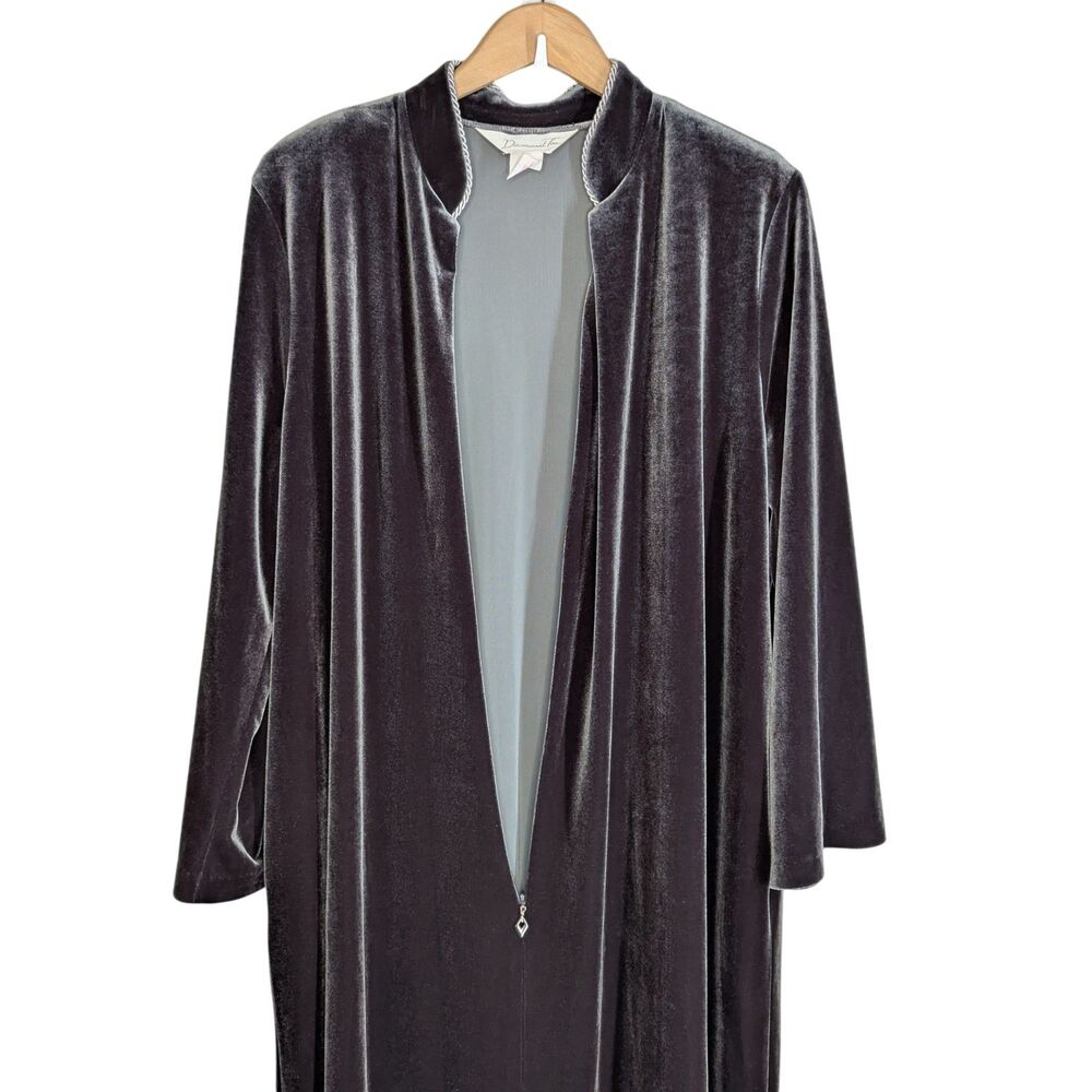 Diamond Tea Vintage Black Velvet Zip Front Robe Sz M Dressing Gown Glam Regency - Picture 4 of 9